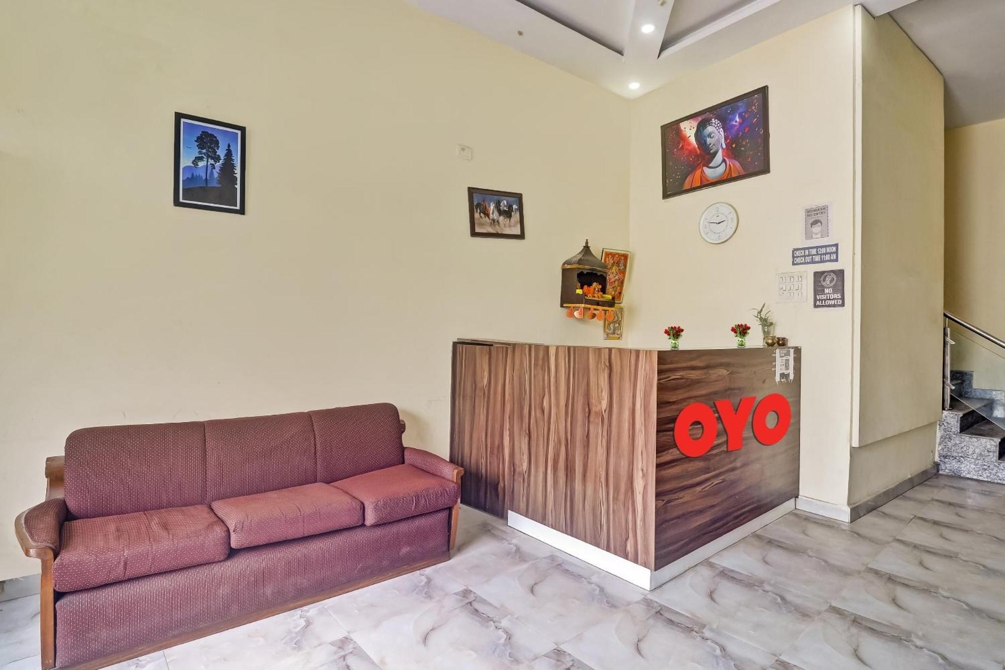 Hotel O Prince Home Stay Near Ambience Mall Neu-Delhi Exterior foto